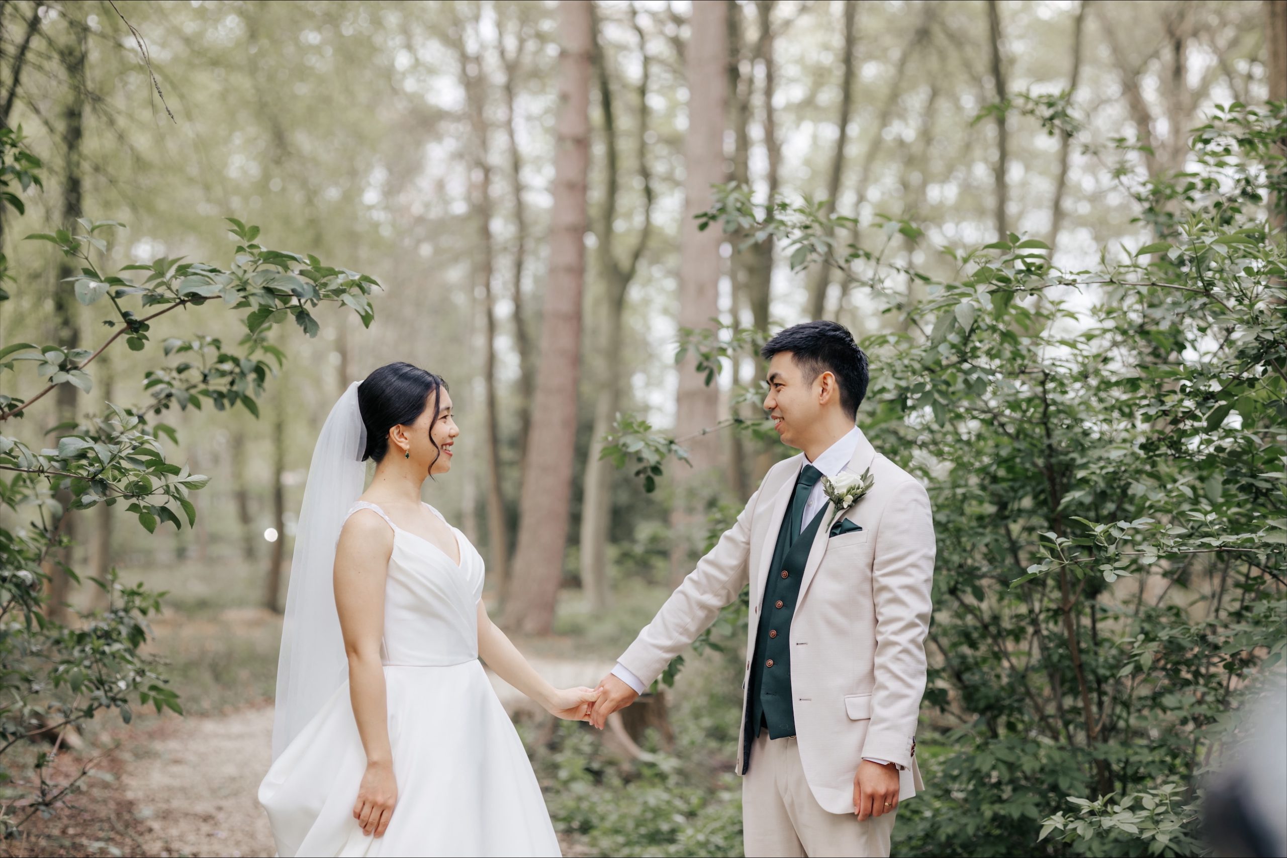 Cecile-and-Robert-Weddings-at-the-Pavilions